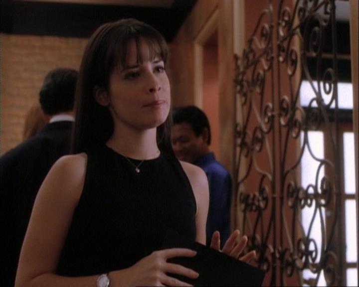 Charmed-Online-dot-net_107TheFourthSister1199.jpg