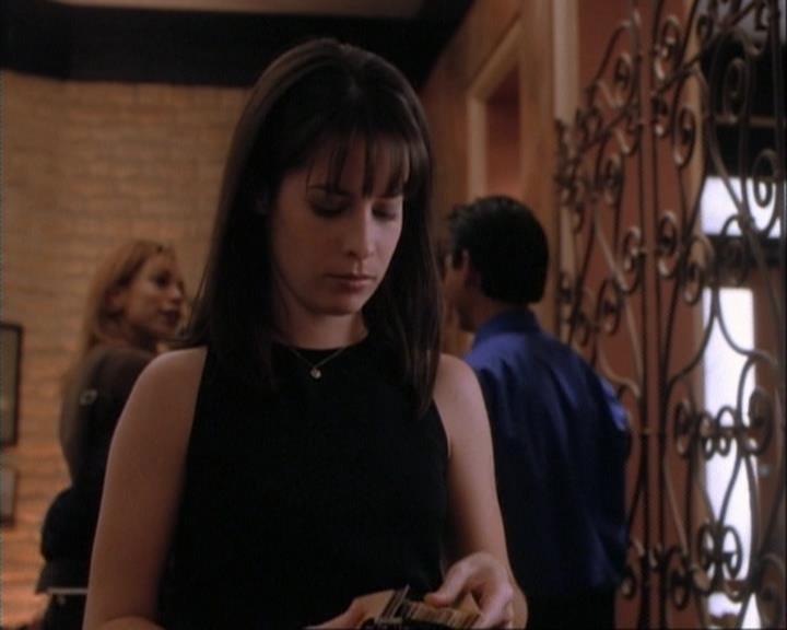 Charmed-Online-dot-net_107TheFourthSister1205.jpg Charmed-Online-dot-net_107TheFourthSister1205.jpg