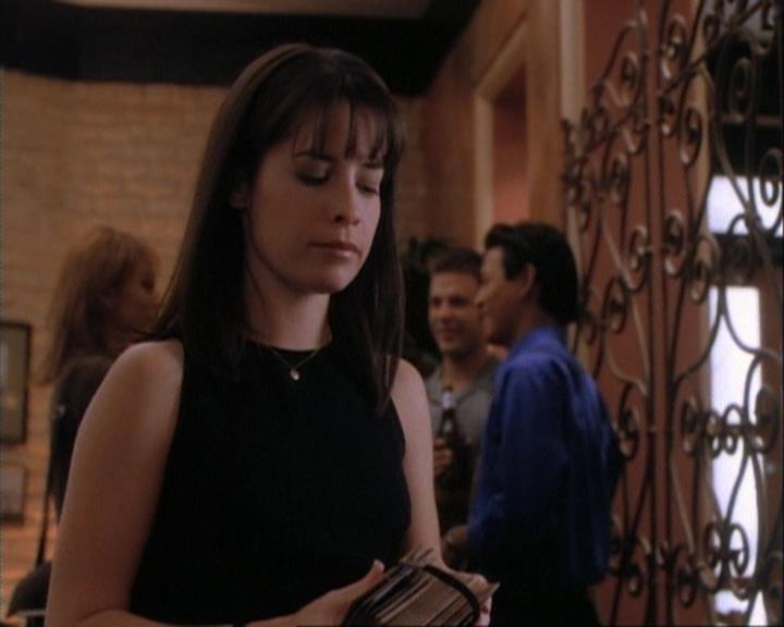 Charmed-Online-dot-net_107TheFourthSister1208.jpg