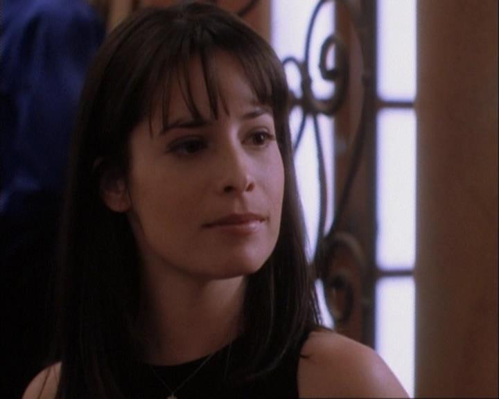 Charmed-Online-dot-net_107TheFourthSister1216.jpg