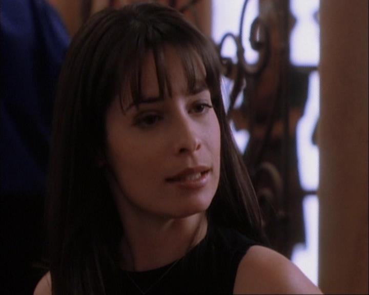 Charmed-Online-dot-net_107TheFourthSister1223.jpg
