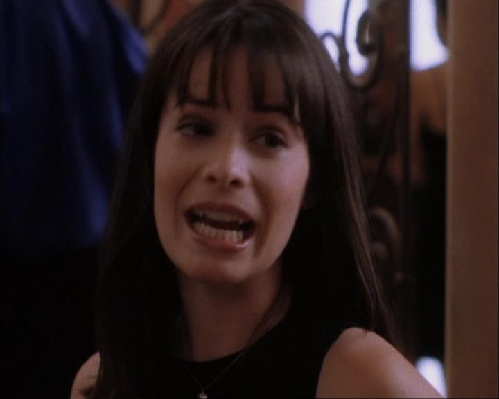 Charmed-Online-dot-net_107TheFourthSister1227.jpg