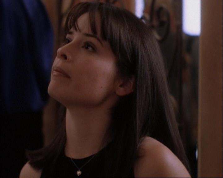 Charmed-Online-dot-net_107TheFourthSister1238.jpg