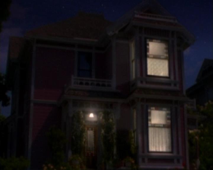 Charmed-Online-dot-net_107TheFourthSister1244.jpg