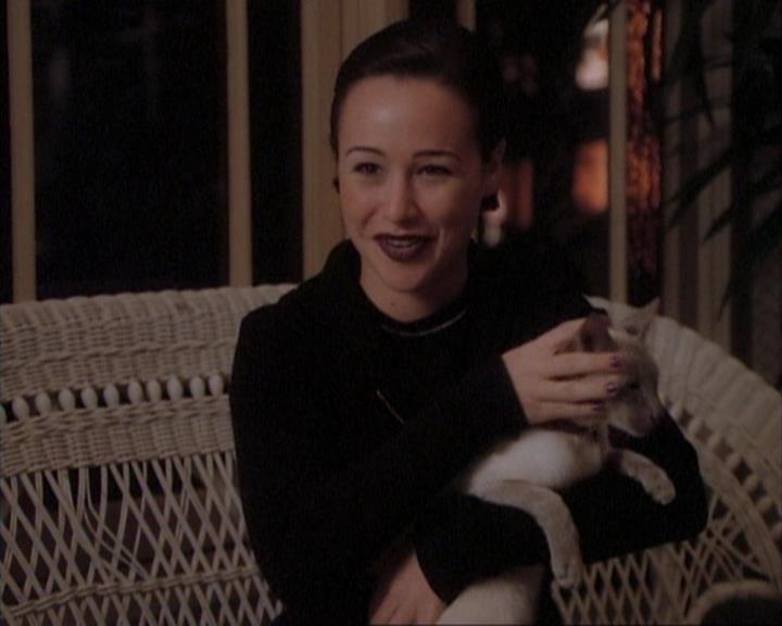 Charmed-Online-dot-net_107TheFourthSister1279.jpg