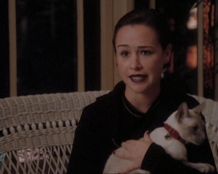Charmed-Online-dot-net_107TheFourthSister1298.jpg