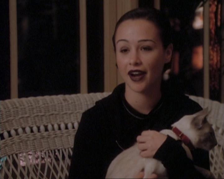Charmed-Online-dot-net_107TheFourthSister1308.jpg