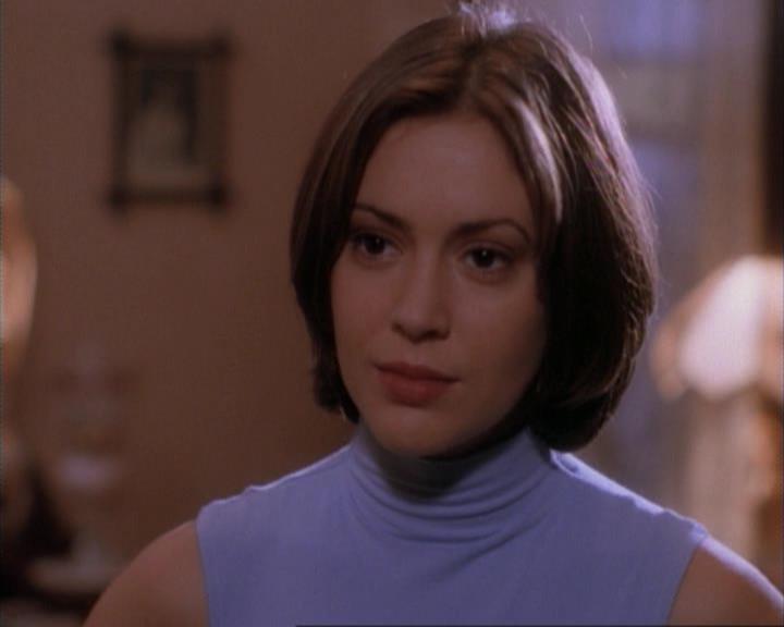 Charmed-Online-dot-net_107TheFourthSister1349.jpg