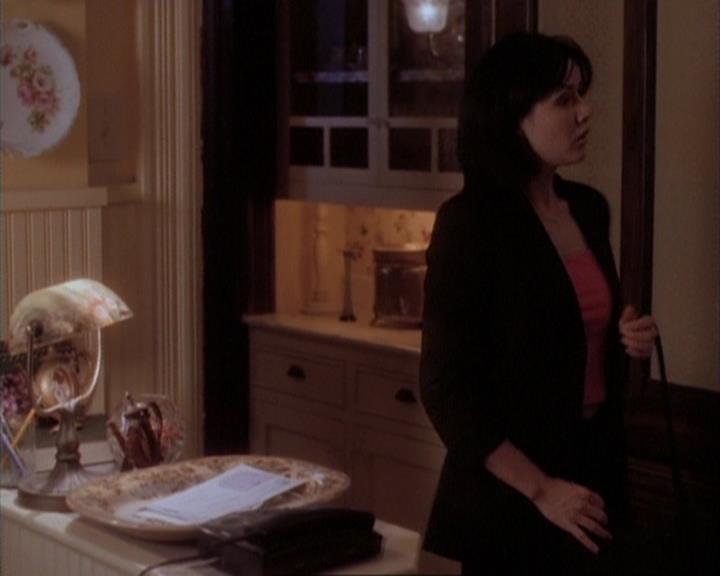 Charmed-Online-dot-net_107TheFourthSister1357.jpg