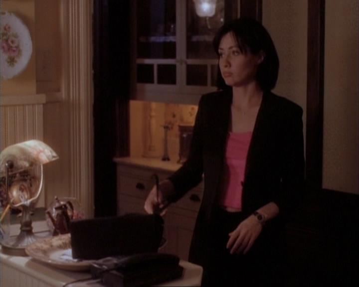 Charmed-Online-dot-net_107TheFourthSister1358.jpg