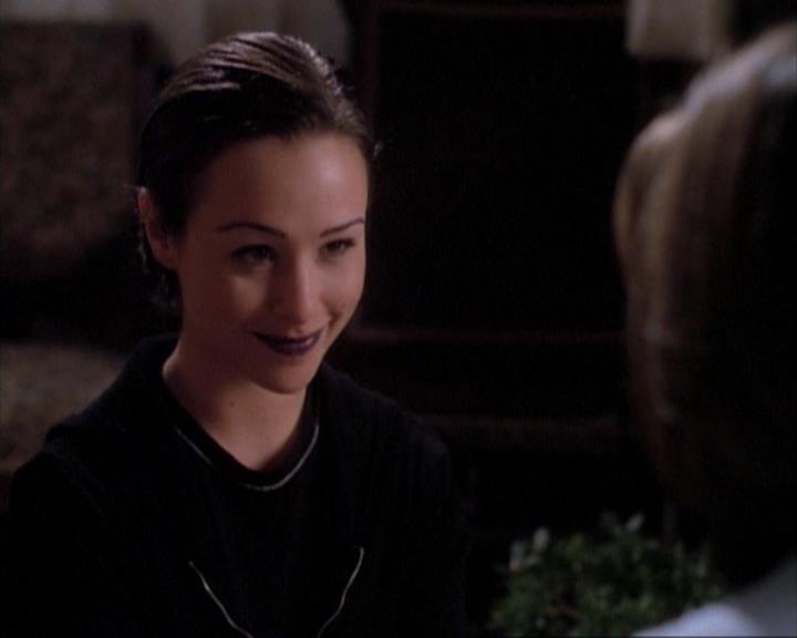 Charmed-Online-dot-net_107TheFourthSister1368.jpg