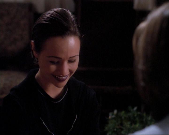 Charmed-Online-dot-net_107TheFourthSister1377.jpg