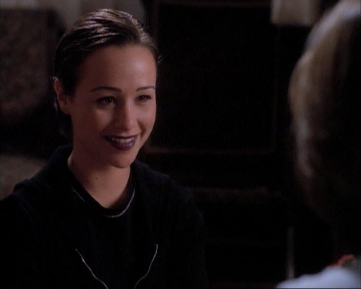 Charmed-Online-dot-net_107TheFourthSister1384.jpg Charmed-Online-dot-net_107TheFourthSister1384.jpg