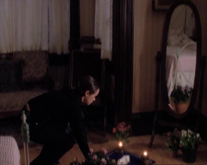Charmed-Online-dot-net_107TheFourthSister1414.jpg