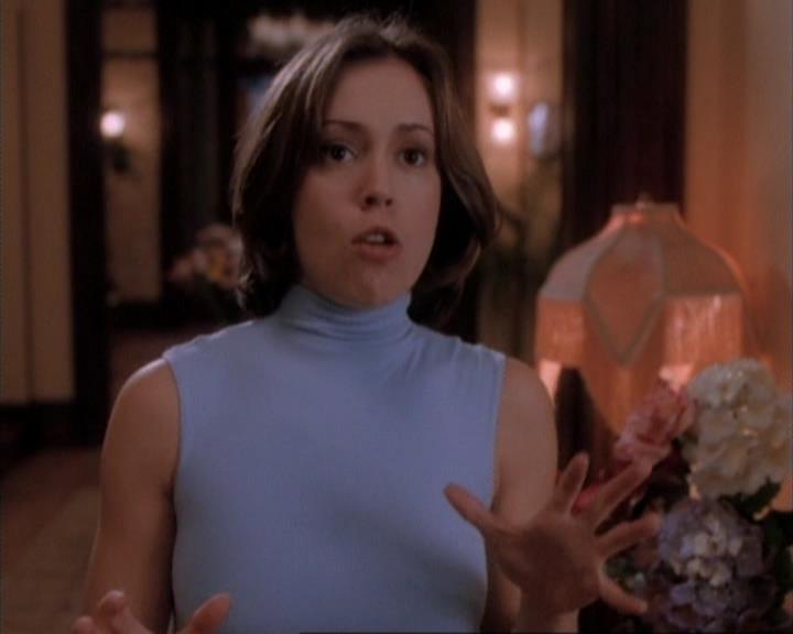 Charmed-Online-dot-net_107TheFourthSister1421.jpg