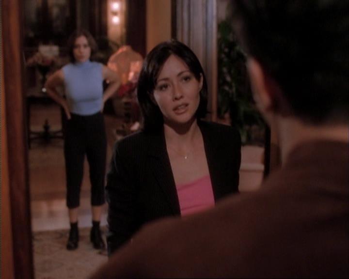 Charmed-Online-dot-net_107TheFourthSister1425.jpg