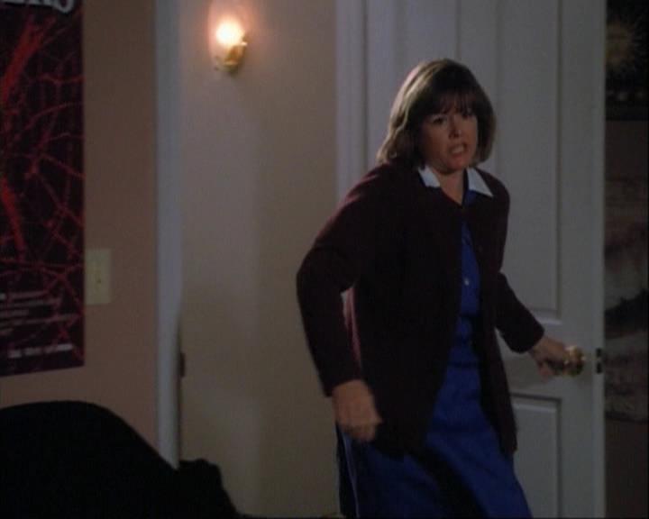 Charmed-Online-dot-net_107TheFourthSister1479.jpg