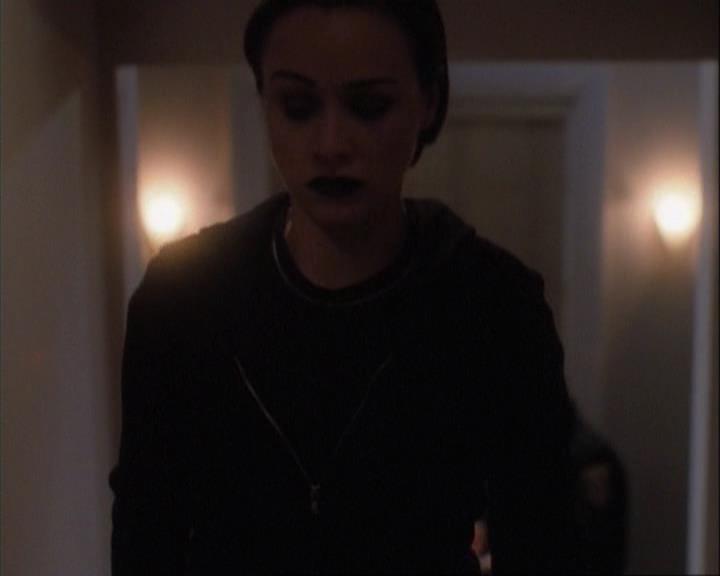 Charmed-Online-dot-net_107TheFourthSister1519.jpg