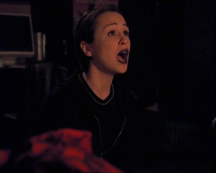 Charmed-Online-dot-net_107TheFourthSister1529.jpg