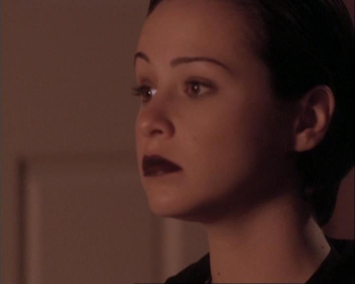 Charmed-Online-dot-net_107TheFourthSister1560.jpg