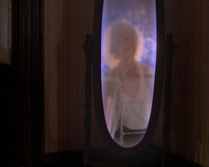 Charmed-Online-dot-net_107TheFourthSister1629.jpg