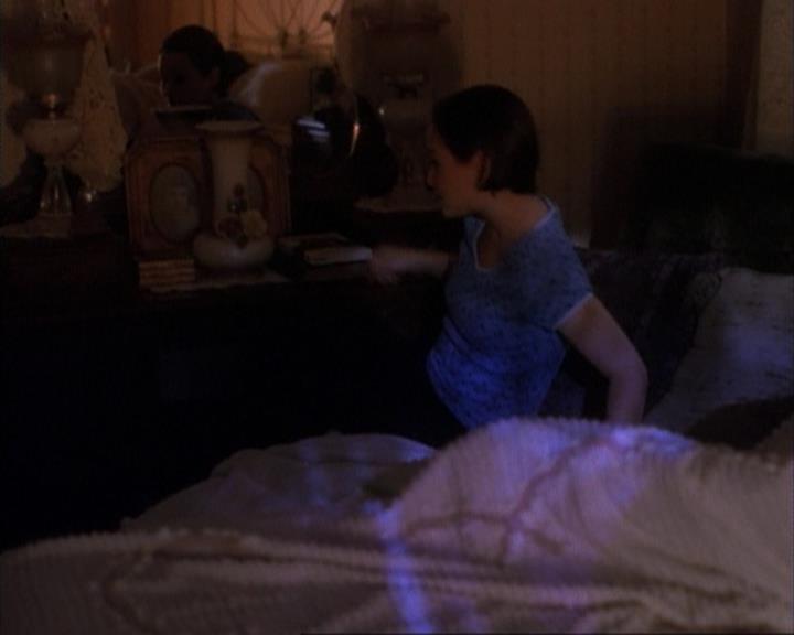 Charmed-Online-dot-net_107TheFourthSister1634.jpg