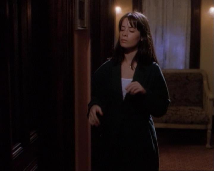 Charmed-Online-dot-net_107TheFourthSister1672.jpg