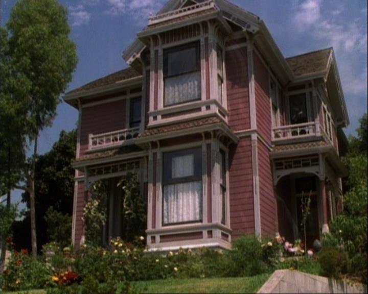 Charmed-Online-dot-net_107TheFourthSister1685.jpg