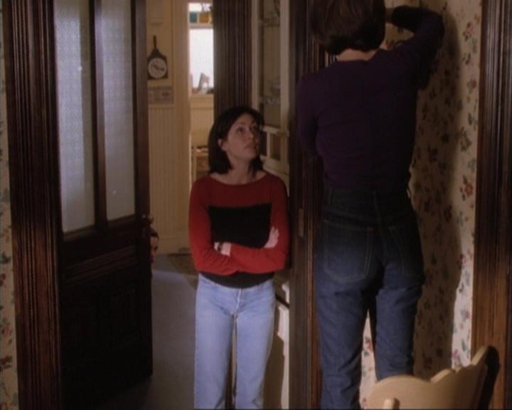 Charmed-Online-dot-net_107TheFourthSister1689.jpg