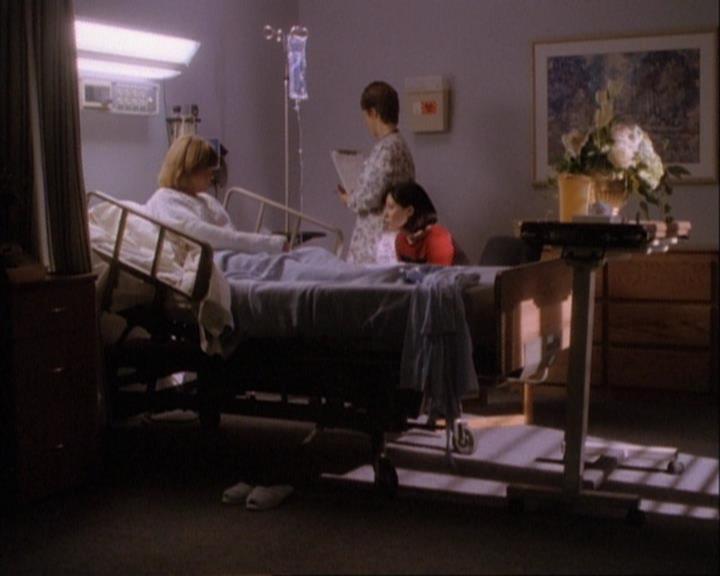 Charmed-Online-dot-net_107TheFourthSister1711.jpg