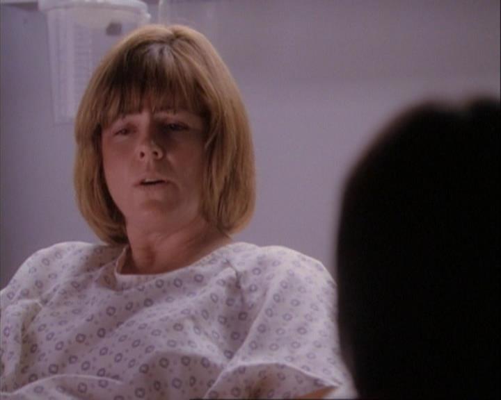 Charmed-Online-dot-net_107TheFourthSister1718.jpg