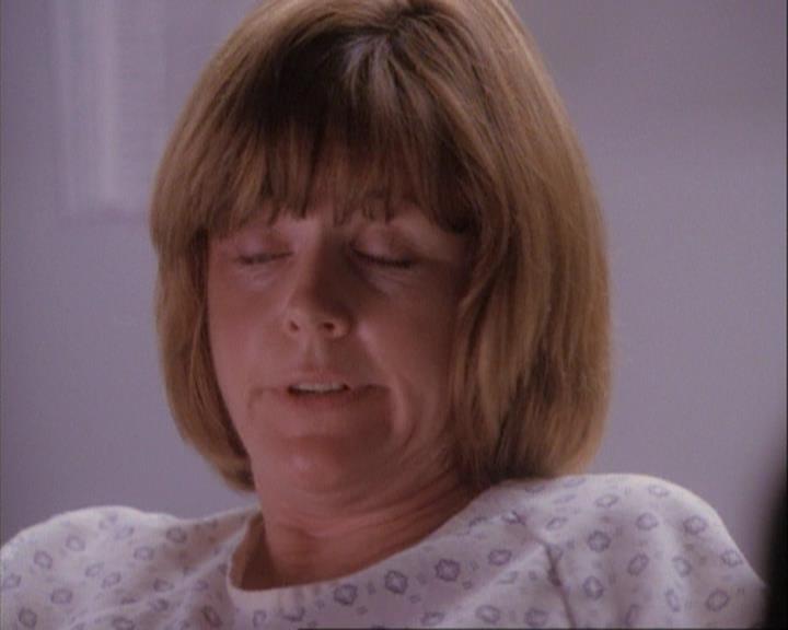 Charmed-Online-dot-net_107TheFourthSister1740.jpg