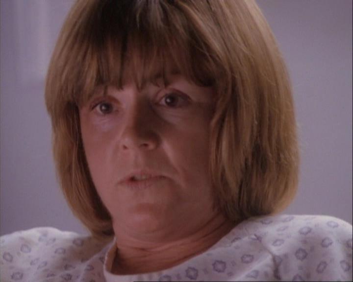 Charmed-Online-dot-net_107TheFourthSister1750.jpg