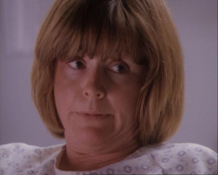 Charmed-Online-dot-net_107TheFourthSister1761.jpg