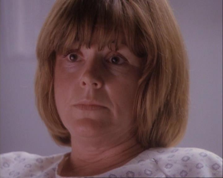 Charmed-Online-dot-net_107TheFourthSister1774.jpg