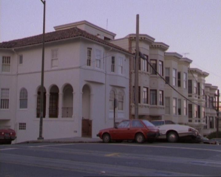 Charmed-Online-dot-net_107TheFourthSister1794.jpg