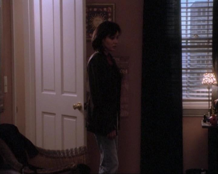Charmed-Online-dot-net_107TheFourthSister1798.jpg