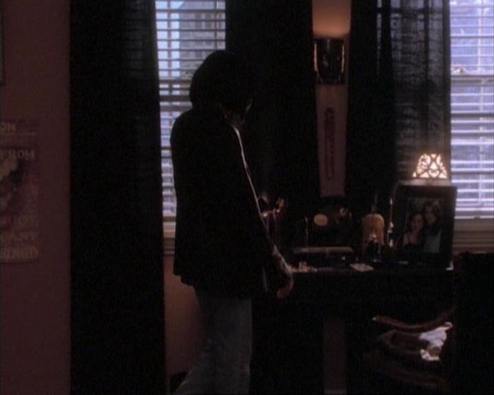 Charmed-Online-dot-net_107TheFourthSister1801.jpg