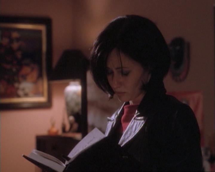Charmed-Online-dot-net_107TheFourthSister1829.jpg