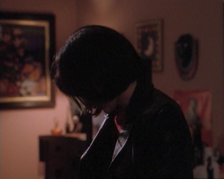 Charmed-Online-dot-net_107TheFourthSister1838.jpg