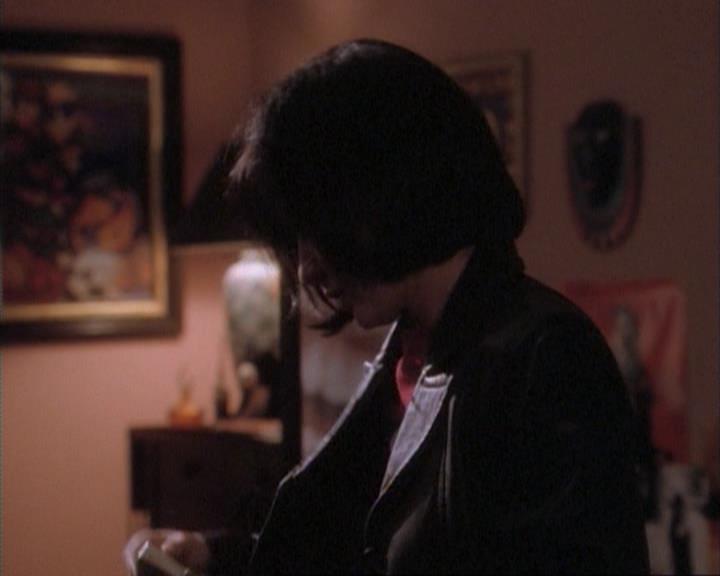 Charmed-Online-dot-net_107TheFourthSister1839.jpg