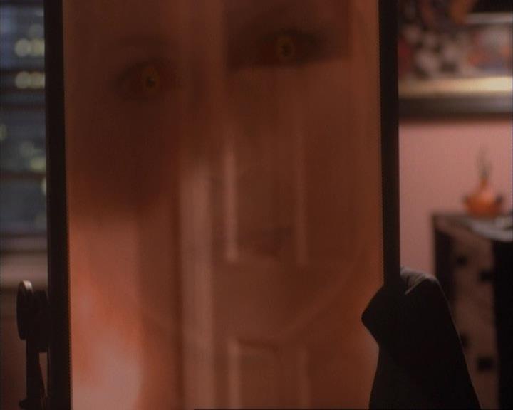 Charmed-Online-dot-net_107TheFourthSister1864.jpg