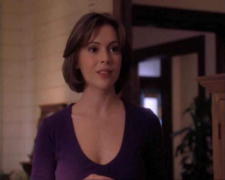 Charmed-Online-dot-net_107TheFourthSister1878.jpg