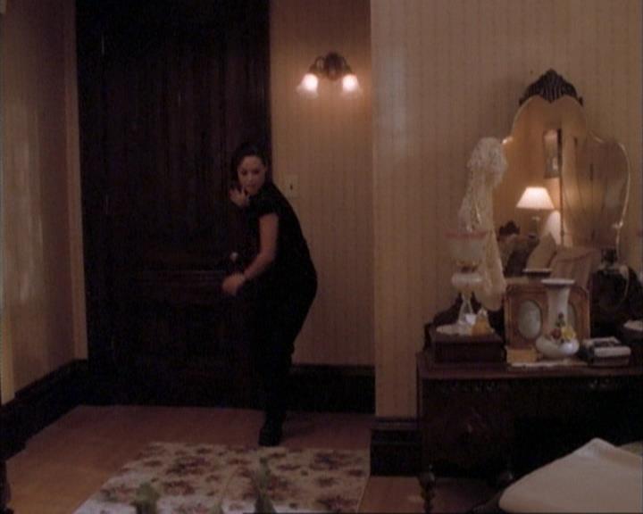 Charmed-Online-dot-net_107TheFourthSister1887.jpg