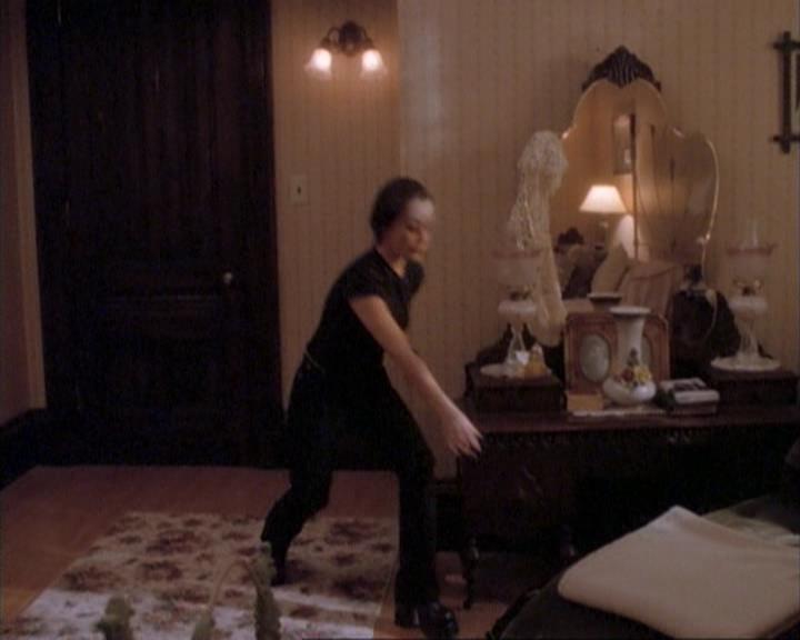 Charmed-Online-dot-net_107TheFourthSister1888.jpg