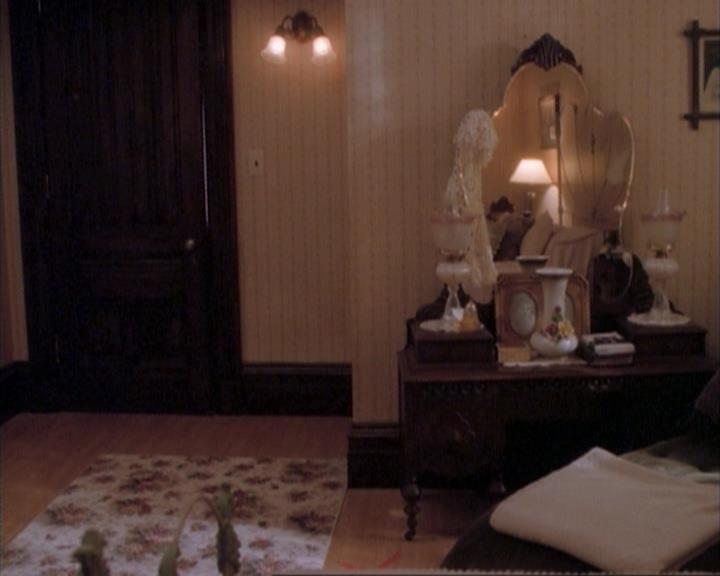 Charmed-Online-dot-net_107TheFourthSister1896.jpg