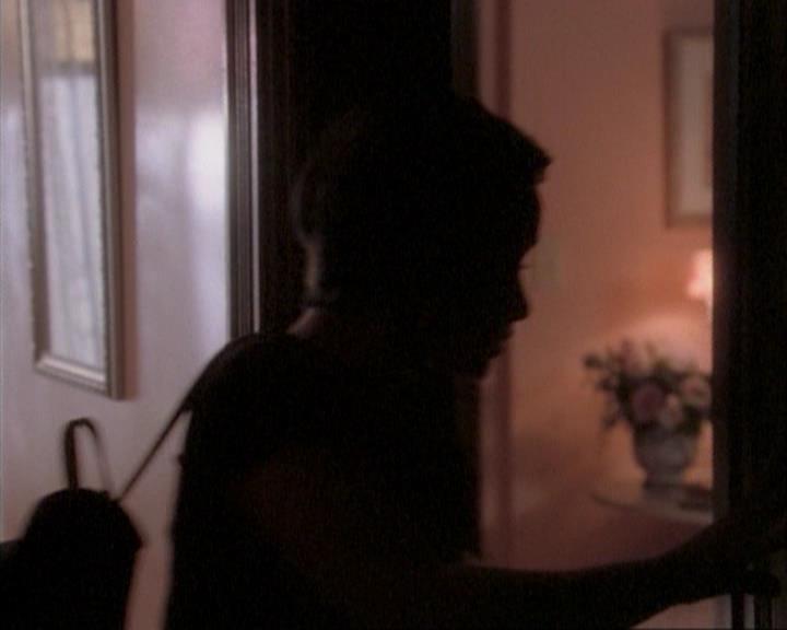 Charmed-Online-dot-net_107TheFourthSister1904.jpg