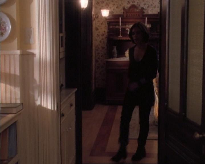 Charmed-Online-dot-net_107TheFourthSister1952.jpg