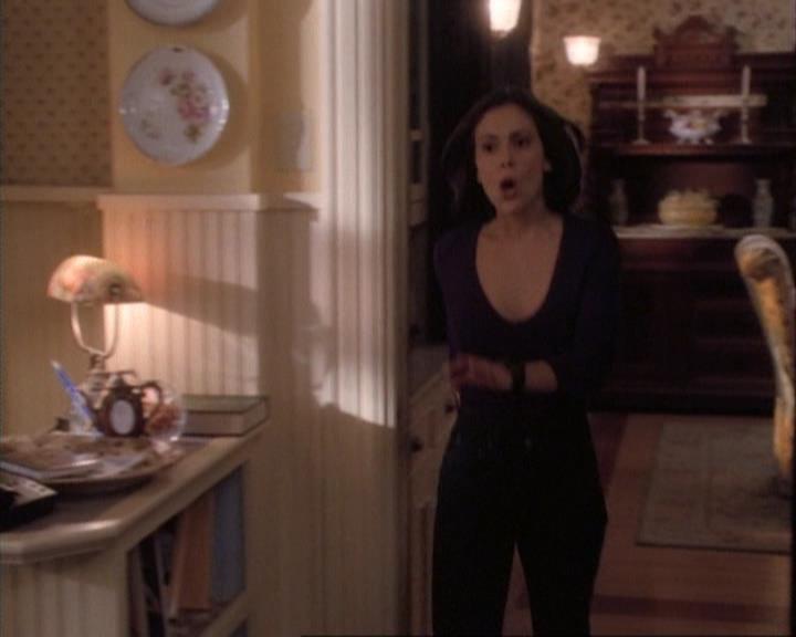 Charmed-Online-dot-net_107TheFourthSister1953.jpg