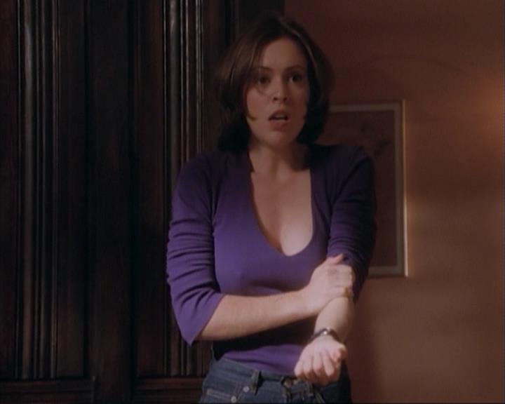 Charmed-Online-dot-net_107TheFourthSister2007.jpg
